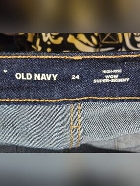 Old Navy Skinny Jeans - Dark Blue and Light Blue